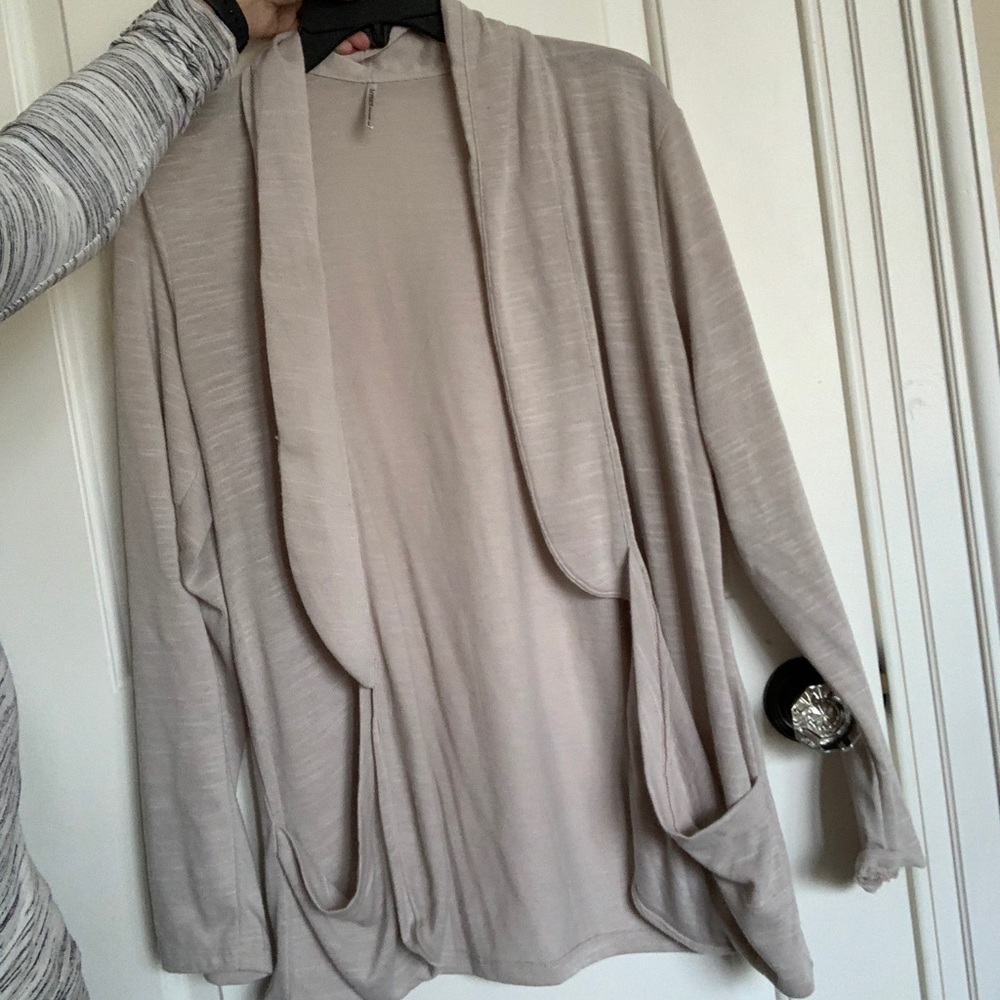 TRESICS sweater